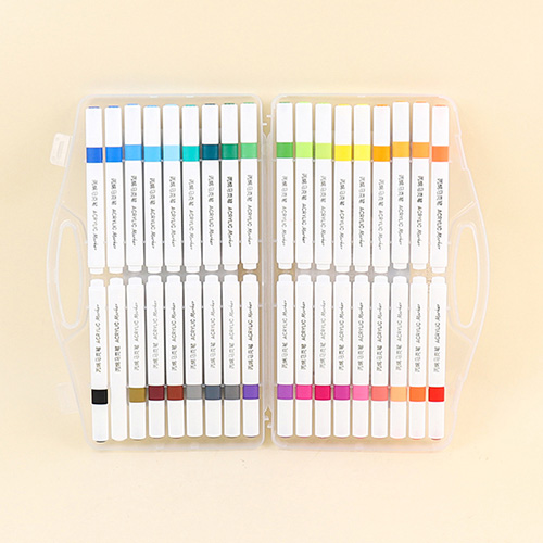 MQ2003-Mickey Triangle 36 Color Acrylic Marker