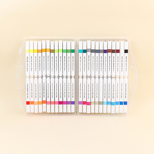 MQ2004-Mickey Triangle 48 Color Acrylic Marker