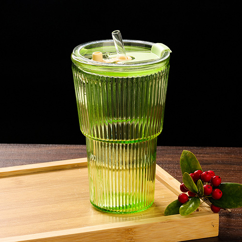 Vertical Juice Straw Glass