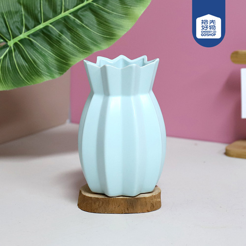 18011 Vase Mixed Color