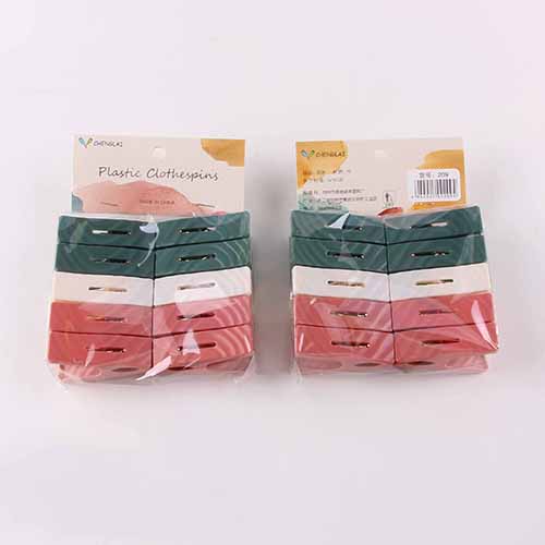 209-10 Clothes Pins