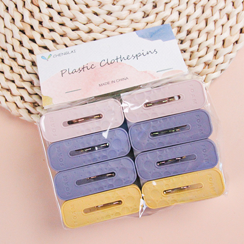 215-8 Clothes Pins